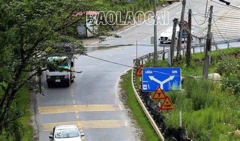 Nguy hiểm rình rập tại nút giao đường tránh Sa Pa và Quốc lộ D Báo Lào Cai điện tử