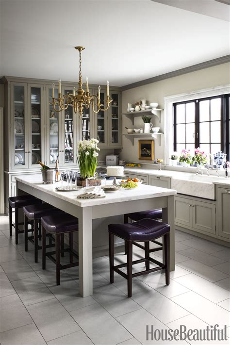 Fine kitchen cabinets is conveniently located right outside of new york city, in nearby new jersey. A Bright Color Palette Refreshes This 100-Year-Old New Jersey Colonial (2020) | Country kitchen ...