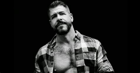 Get Down And Dirty With Gay Porn Star Rocco Steele Gcn