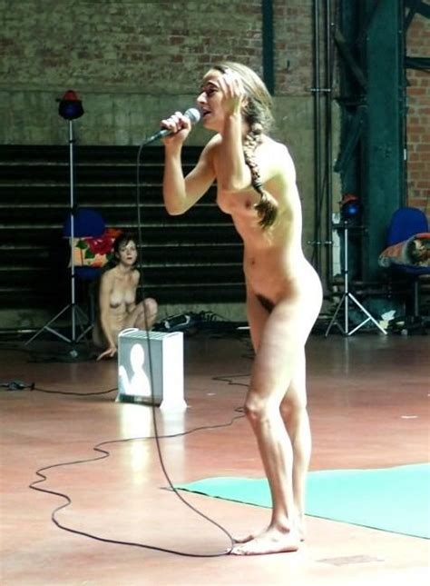 Tumblr Naked Singer Stage Celebrity Photos Leaked