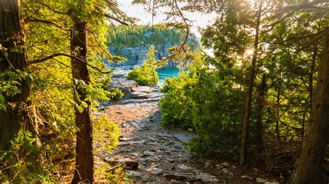 Ontarios Greatest Hikes According To Difficulty Escapism To