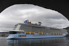 Unbelievable! Norwegian Cruise Ship Rogue Wave: The Untold Story! – Discover The Shocking Details!