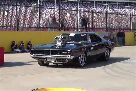 1969 Dodge Charger With Blower