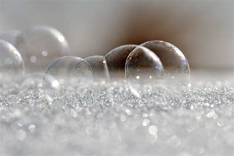 Hd Wallpaper Soap Bubbles Frozen Frost Frozen Bubble Eiskristalle