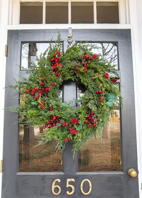 Colonial Christmas Outdoor Wreath Decor Giveaway Blesser House