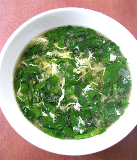 Chinese spinach with trio eggs in superior broth (soup) is so easy to make. Spinach Egg Drop Soup | Recipe | Spinach egg, Egg drop soup, Egg drop