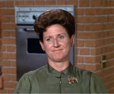 Ann B Davis As Alice On The Brady Bunch Classic Television The
