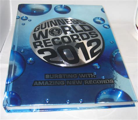 The guinness book of world records, gineso rekordas (lt); Guinness World Records Book - Reviewed