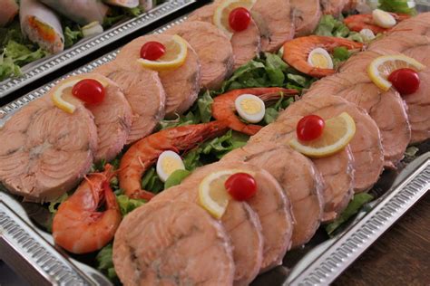 Entrées chaudes ou froides terrines salades