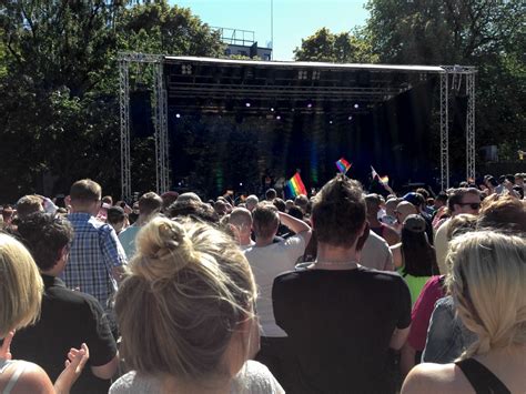 Oslo pride er norges største feiring av skeiv kjærlighet og mangfold. oslo-pride-park-3 « Robert Hampton