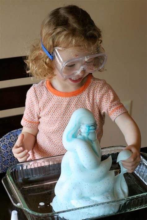 20 Kids Science Experiments You Can Do At Home