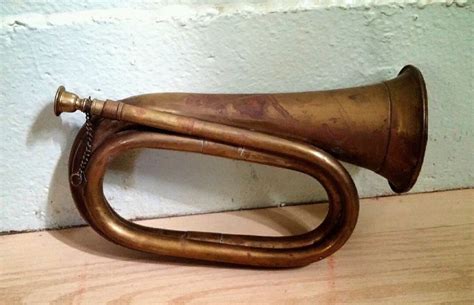Vintage Brass Bugle Trumpet Horn Loud Old Antique Music Instrument