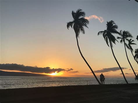 8 Reasons Why You Should Stay In Lahaina All About Maui Blog