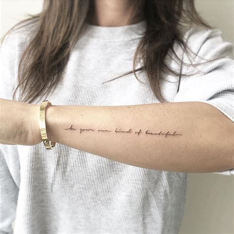 Chronic Ink Tattoo Joanna Roman Fine Line Tattoo Script Writing