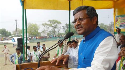 After 14 Years Of Separation Former Jharkhand Cm Babulal Marandi To Merge Jvm With Bjp Today