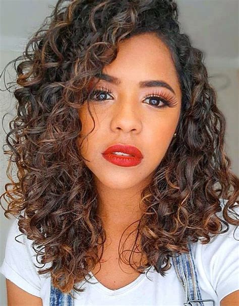 13 Exemplary Types Of Haircuts For Curly Hair