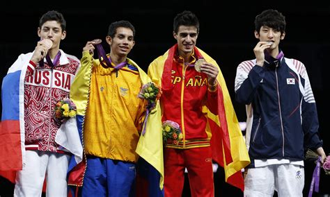 Visita la página de eventos de taekwondo para estar al tanto de las últimas noticias, calendario, resultados y videos durante los juegos olímpicos de verano por espn. El taekwondo dio la quinta alegría a Colombia en Londres