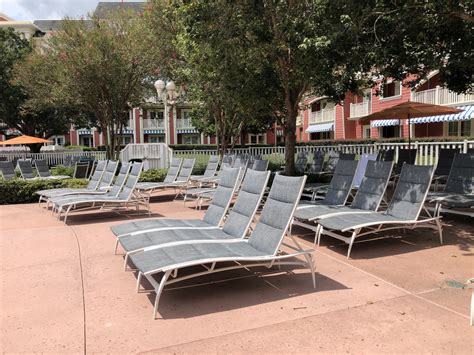 Let's Take a Tour of a Deluxe Studio at Disney's BoardWalk ...