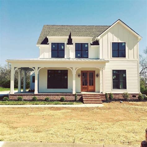 Minimalist Home Exterior Design Model Rustic Farmhouse 2019 White