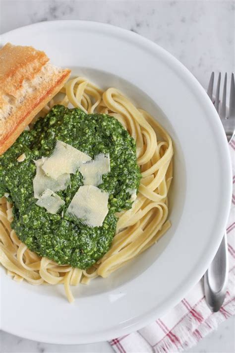 Spinach Pesto With Almond Flour Pasta Recipe Foods With Gluten