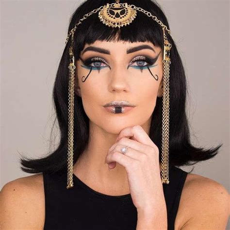 23 must have cleopatra makeup ideas for halloween to rock in styleuki