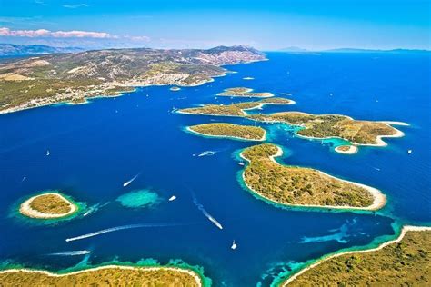 Island Hopping In Croatia These Are The Five Most Beautiful Islands