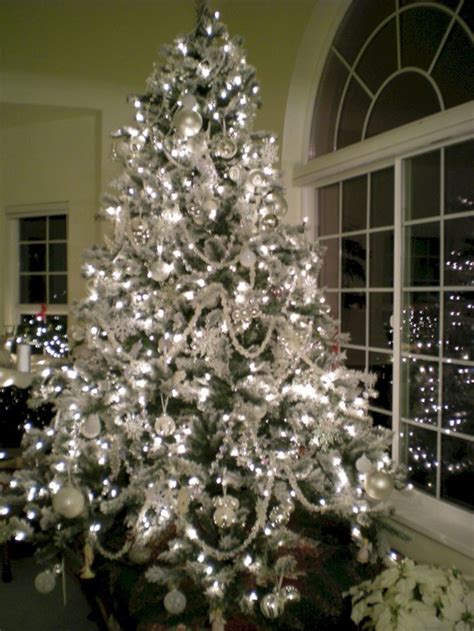20 Silver White Christmas Tree Decorations Decoomo