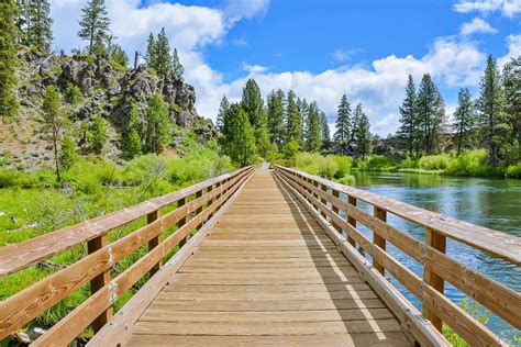 14 Best Hiking Trails Near Bend, Oregon | Territory Supply
