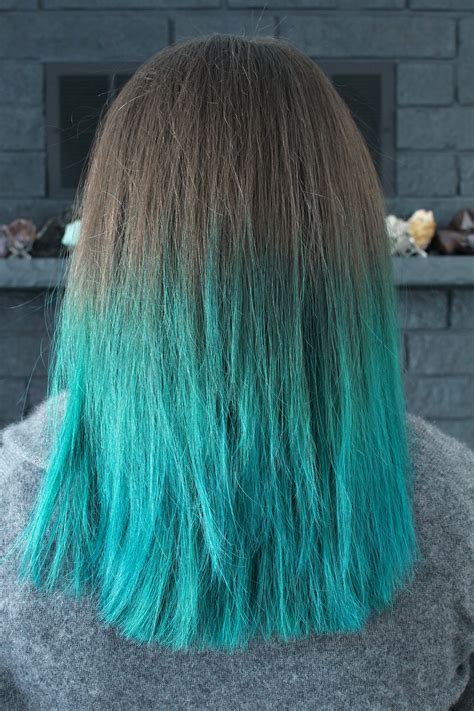 Make sure you 'safeproof' the area where you will dye your hair, because if you 're like me you get it everywhere. Two Years of Turquoise Dip Dyed Hair, Rainbow Hair FAQ ...