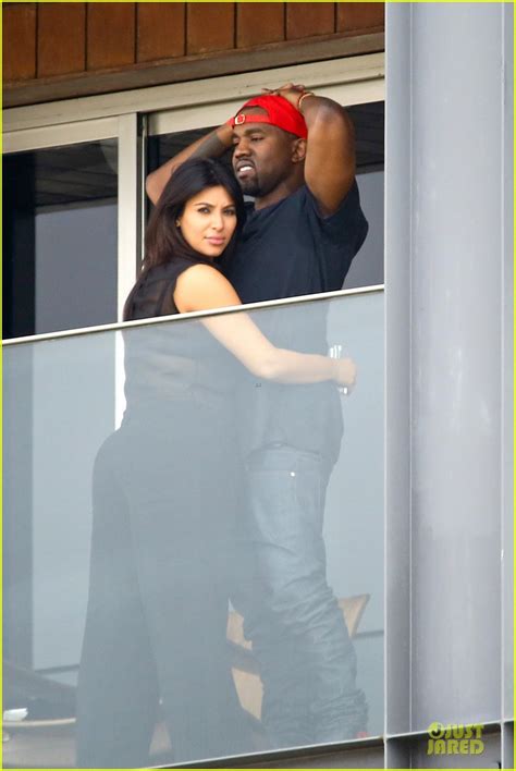 Pregnant Kim Kardashian And Kanye West Kisses In Rio Photo 2807450