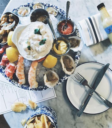 @choosechicago teamed up with some of chicago's best hotels to expand the chicago restaurant week program to include amazing hotel stays, too! Chicago Food Authority on Instagram: "Amazing lunch at ...