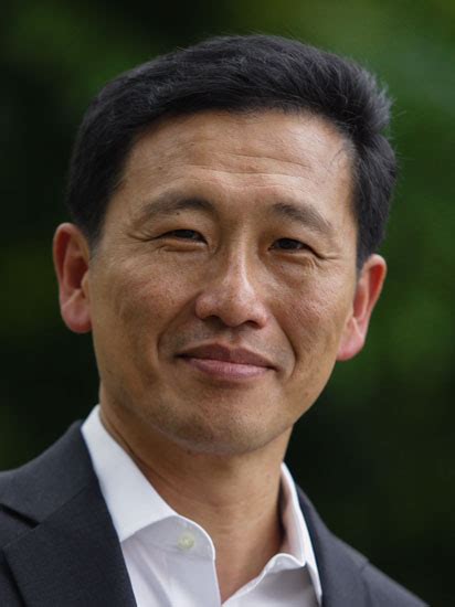 He was appointed as the minister for transport by prime minister lee hsien loong. Ong Ye Kung - Wikipedia