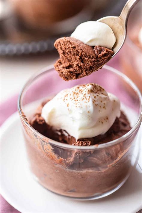 Easy Chocolate Mousse Recipe Made In Minutes Baking A Moment Fancy Desserts Easy Quick