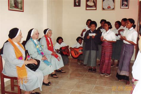 Indonesia Suore Compassioniste Serve Di Maria