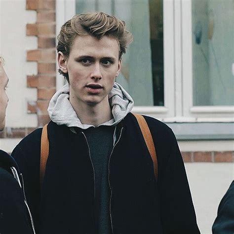 Even Skam Sesong 3 I Loved His Hair In This Scene Hes Beautiful Beautiful People Lgbt