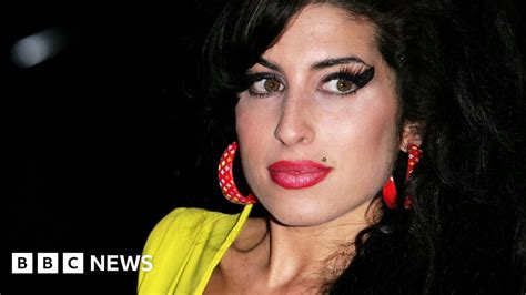 Amy Winehouse Documentary Wins European Film Award Bbc News