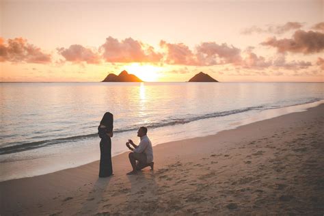 Photographers In Honolulu Hawaii Vicki Right Frame Photography
