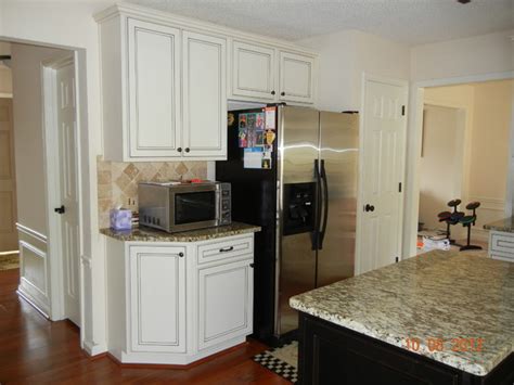 Kitchenfix cabinet repair, serving toronto and gta. Bolton Maple By Diamond Prelude Cabinetry Ivory With Coco ...