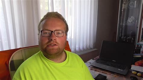 Spargel dann so schnell wie möglich verbrauchen, da er schnell holzig wird und frisch einfach am besten schmeckt. Wie schäle ich eine Banane richtig? (Tutorial) - YouTube