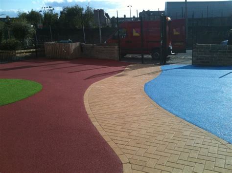 Playground Safety Surfacing Wet Pour Rubber Playground Rubber Surfaces Impact Absorbing