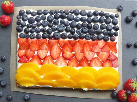 Check spelling or type a new query. Deutschlandkuchen | Mandarinen-Schmand-Kuchen | Rezept ...