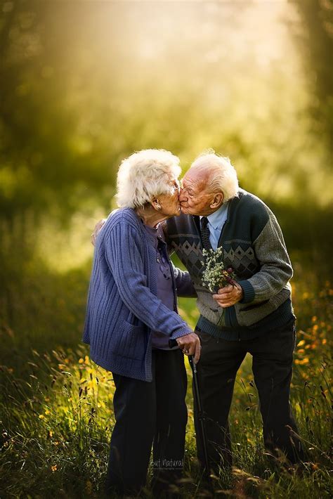 I Photographed This Couple In Their 90s Who Has Been Together For 72 Years To Show What True