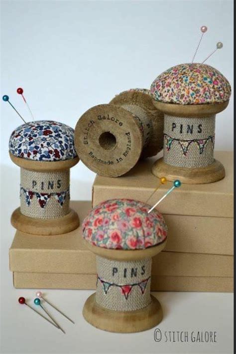 Pin By Wendy Demaine On Pin Cushions Needle Nooks Caddies Spool
