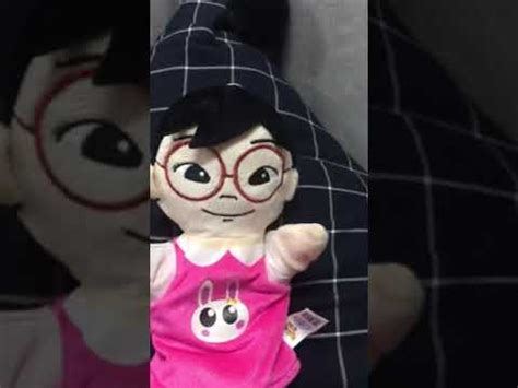 Bunga matahari terdiri dari sejumlah varietas , mulai dari yang kecil hingga yang sangat besar, dari yang memiliki kelopak kuning hingga merah. Meimei - Bunga Matahari Sangat Cantik - YouTube