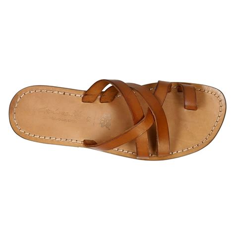 mens leather thong sandals handmade in italy in vintage cuir leather gianluca the leather