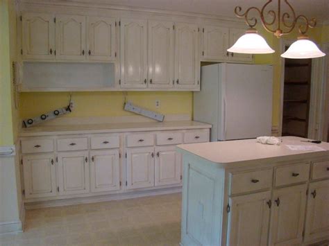 Ballard says it can save you up to $5,000. Whitewash Knotty Pine | Custom Kitchen Cabinet Design ...