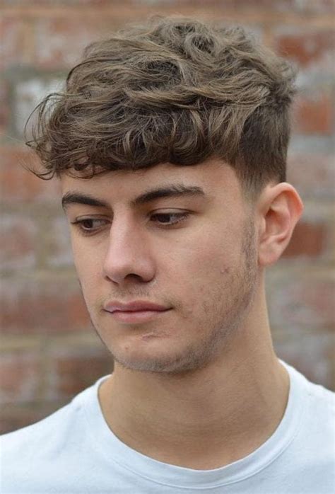 Hairstyles 2021 Male 30 Trendy Curly Hairstyles For Men 2021