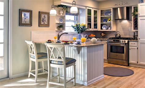 6 Ways To Maximize The Space In A Small Kitchen