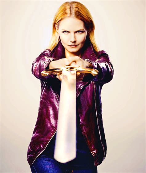 Emma Swan Love This Shot With The Sword D Jennifer Morrison Emma Swan Once Upon A Time