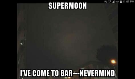 Stompers Cope With The No Show Supermoon With These Hilarious Memes
